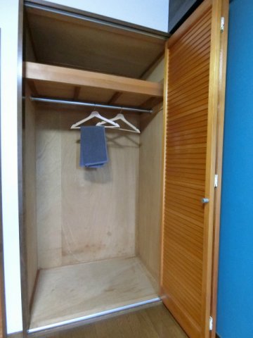 収納　洋室6帖のお部屋にあるクローゼットです！大切なお洋服もしわに