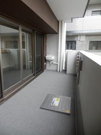 バルコニー　★写真はほかの部屋ですのでイメージです★