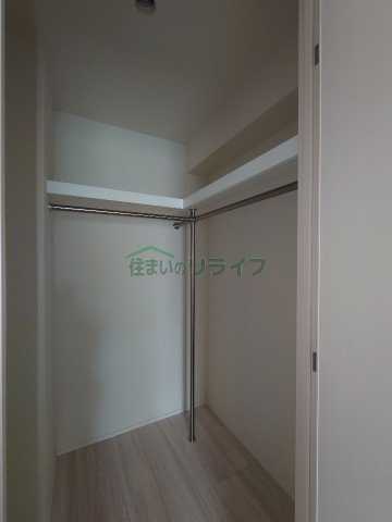 収納　ドゥーエ早稲田