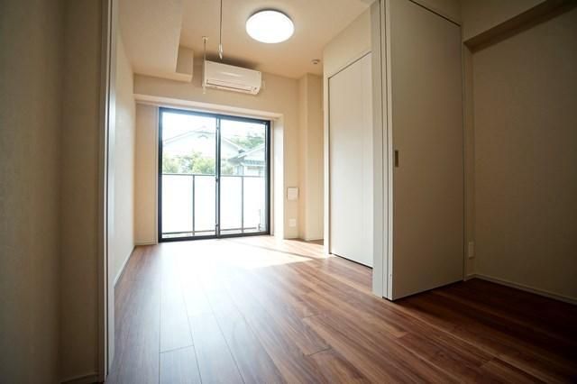 居室・リビング　※別部屋参考写真