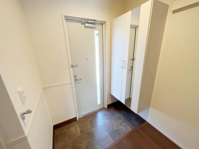 玄関　他の部屋の写真です