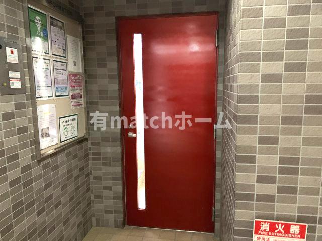 その他共有部分　同物件反転のお写真です 間取り図を参照してください