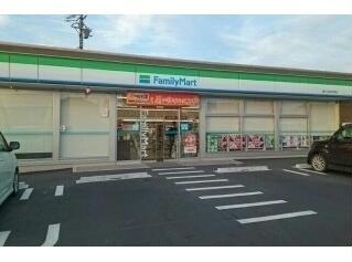 コンビニ　ファミリーマート豊川小坂井伊奈店（コンビニ）まで1330m