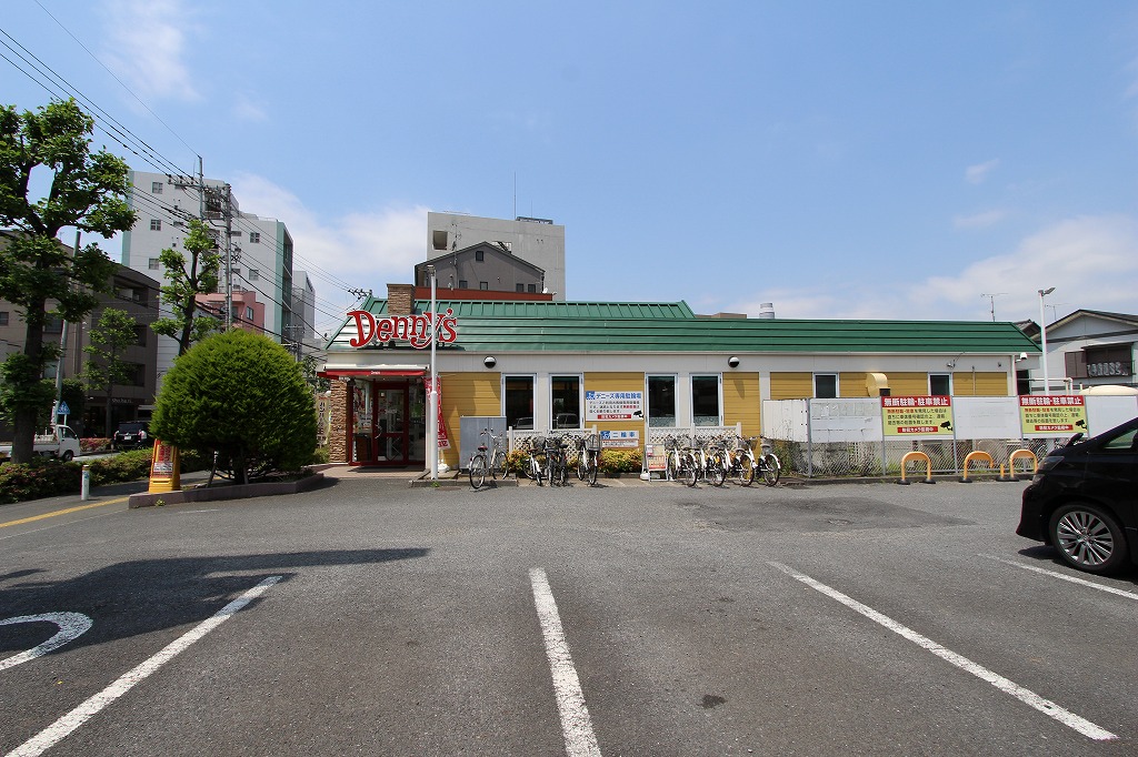 飲食店　デニーズ高津店（飲食店）まで935m