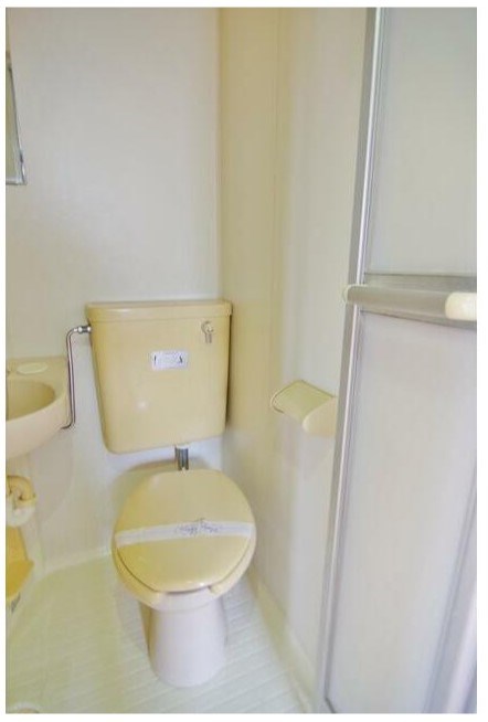 トイレ　バストイレ同室