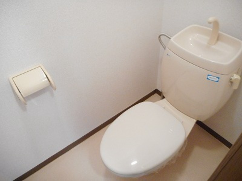 トイレ　図面と現状に相違がある場合には現状を優先