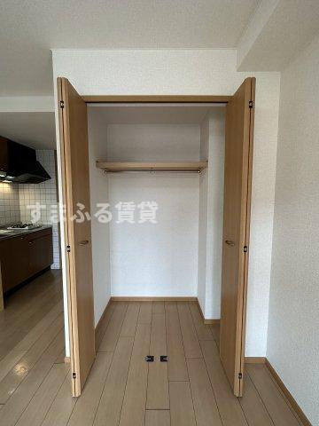 収納　同仕様　反転の場合あり