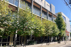 小学校　第二延山小学校（小学校）まで322m