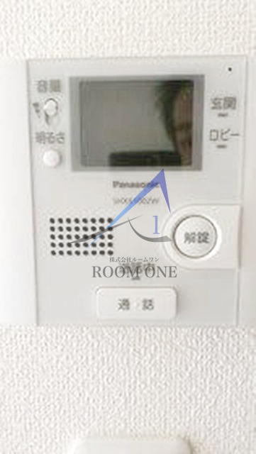 セキュリティ　モニター付きインターホンです。