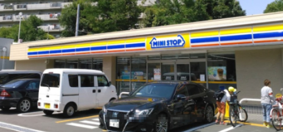 コンビニ　ミニストップ 都島友渕町店（コンビニ）まで294m