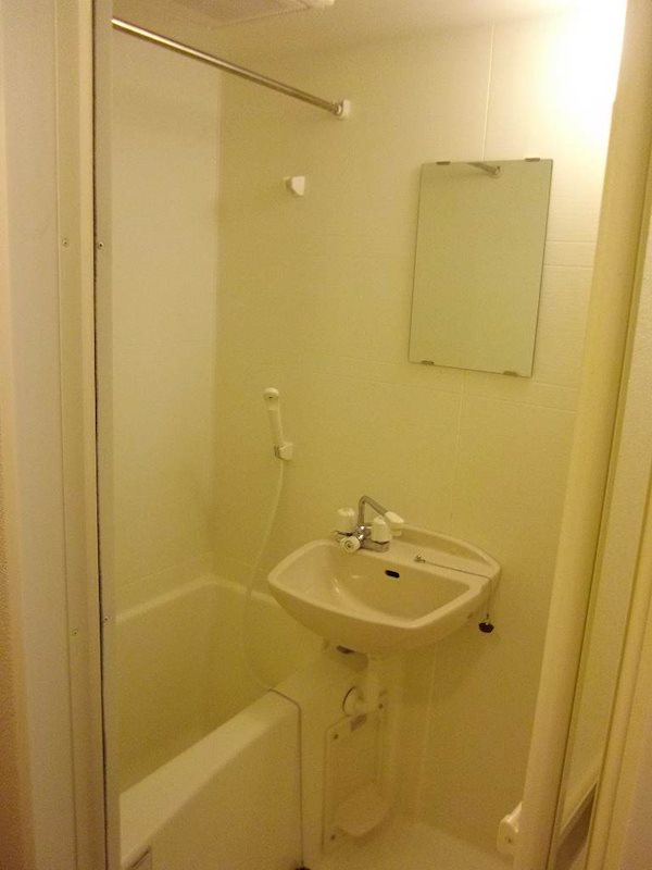 洗面設備　同等タイプのイメージ写真です。