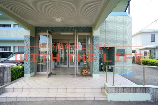 エントランス　毎日通るエントランスはこのようになっています