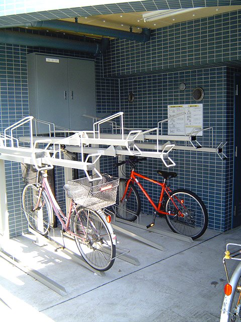 駐車場　駐輪場