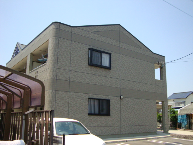 建物外観　外観写真（昼）