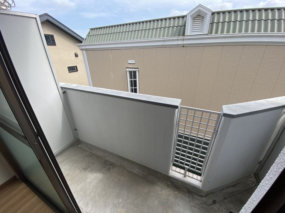 バルコニー　南向きのお部屋です