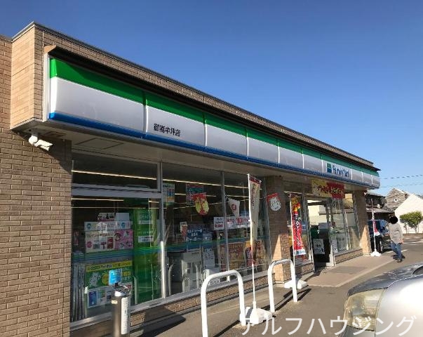 コンビニ　ファミリーマート御嵩中坪店（コンビニ）まで235m