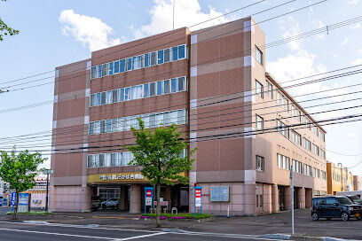 病院　社会医療法人康和会札幌しらかば台病院（病院）まで823m