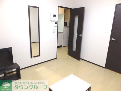 居室・リビング　広々としたクローゼットもあります！
