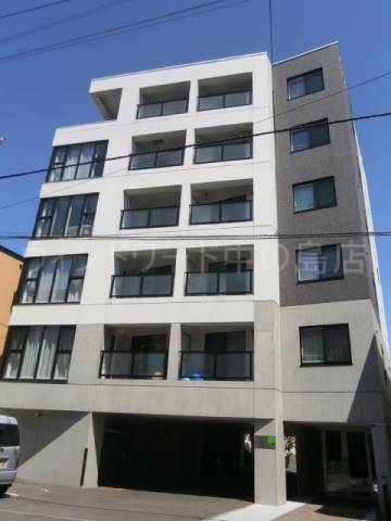 建物外観　詳細は、ウィンドワード中の島店までご相談下さい。