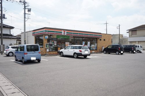 コンビニ　セブンイレブン小山東間々田店（コンビニ）まで410m
