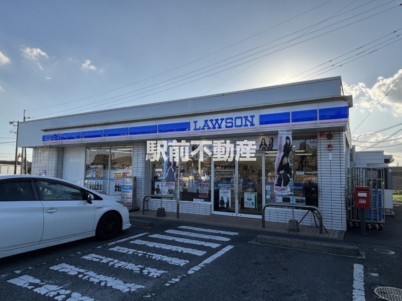 コンビニ　ローソン佐賀大和インター店（コンビニ）まで700m