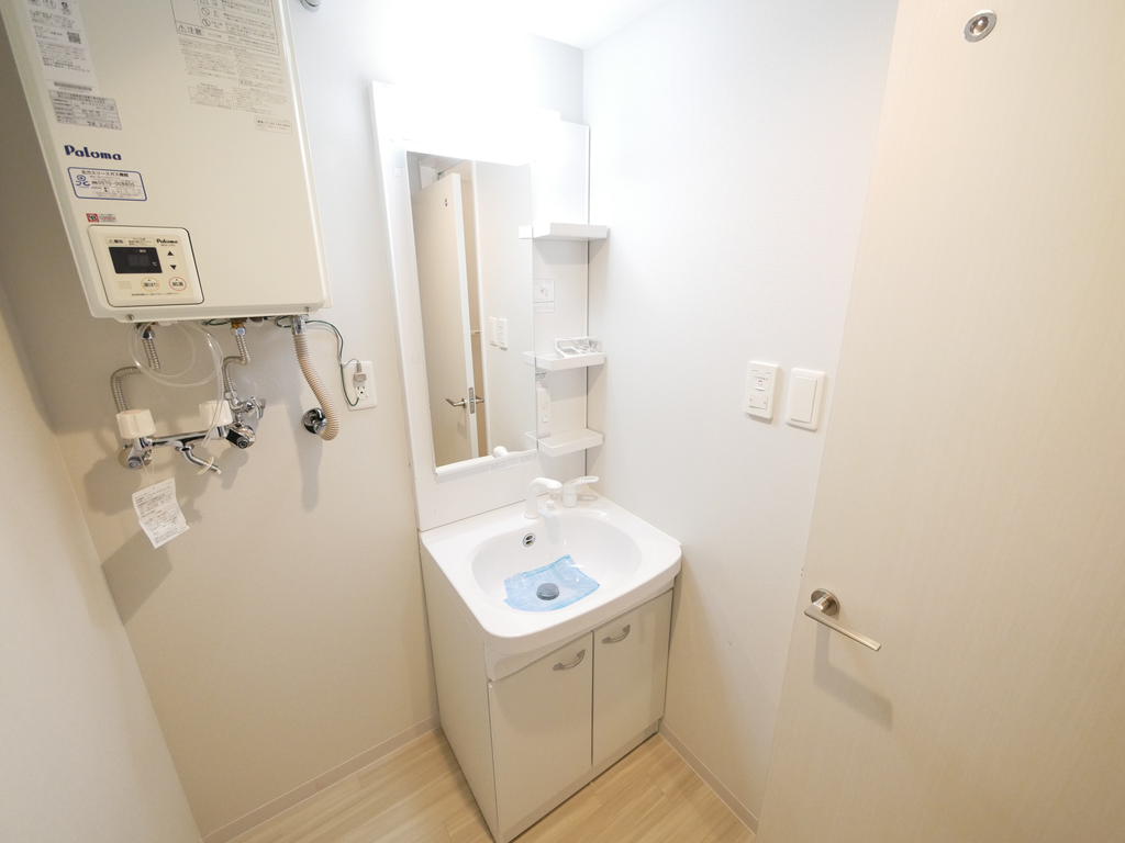 洗面設備　※同シリーズタイプのお部屋です。