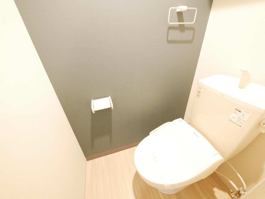 トイレ　※同シリーズタイプのお部屋です。