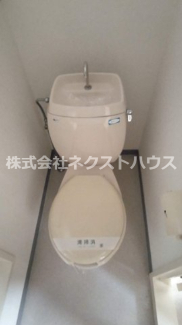 トイレ　別部屋参考写真です