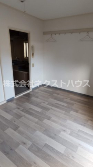 居室・リビング　別部屋参考写真です