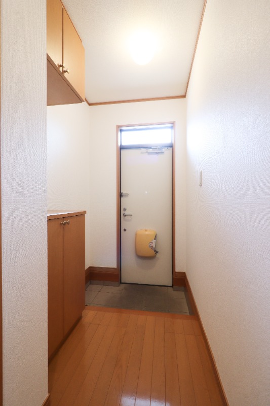 玄関　図面と現状に相違がある場合には現状を優先
