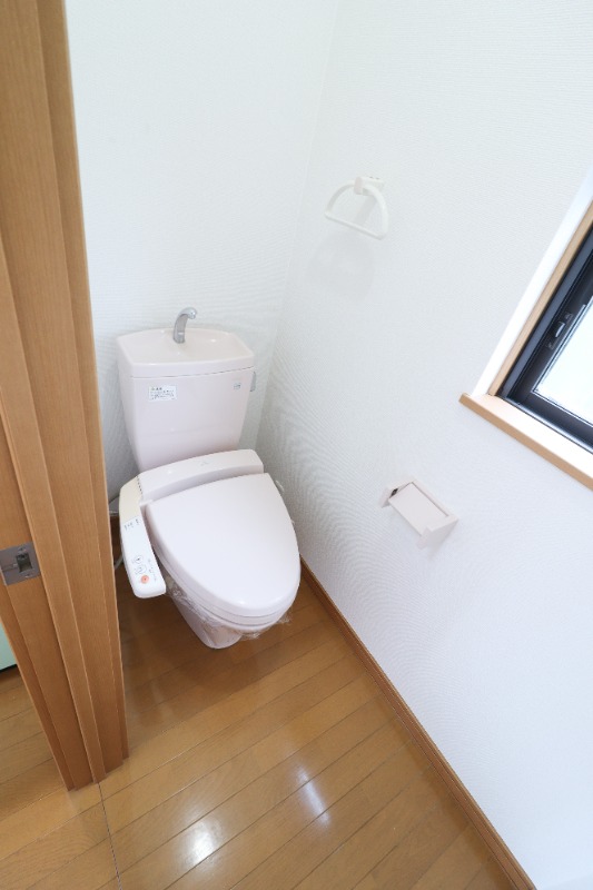 トイレ　図面と現状に相違がある場合には現状を優先