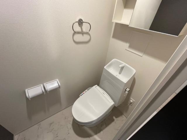 トイレ　シャワー付トイレ