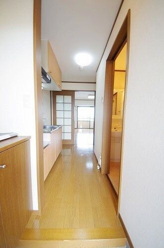 玄関　※類似室内