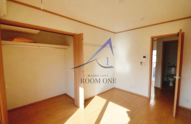 居室・リビング　洋室のお部屋です。