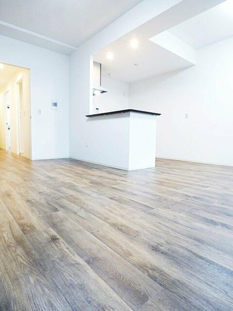 居室・リビング　※写真は同じマンションの違う部屋のものになります。