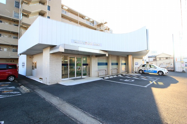 銀行　浜松いわた信用金庫初生支店（銀行）まで300m