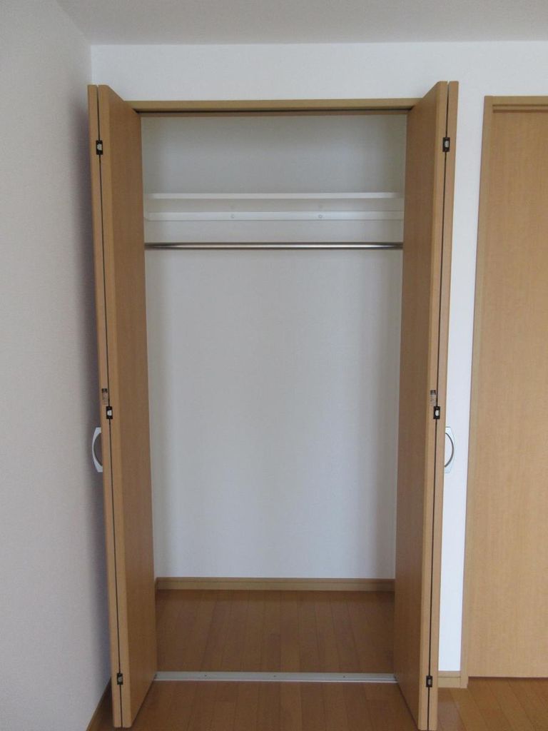 収納　クローゼット(別部屋参考写真)