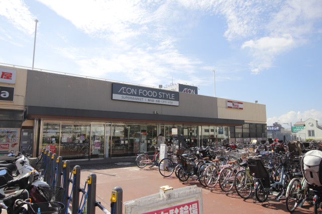 ショッピングセンター　イオン三ツ境店（ショッピングセンター）まで450m