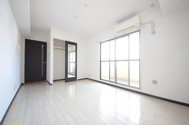 居室・リビング　インペリアル新町
