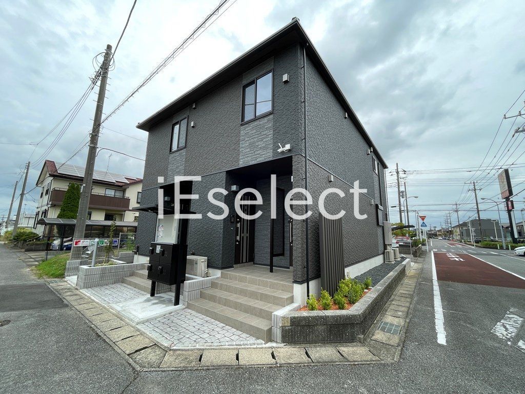 建物外観　利便性の高い立地で住環境良好です♪