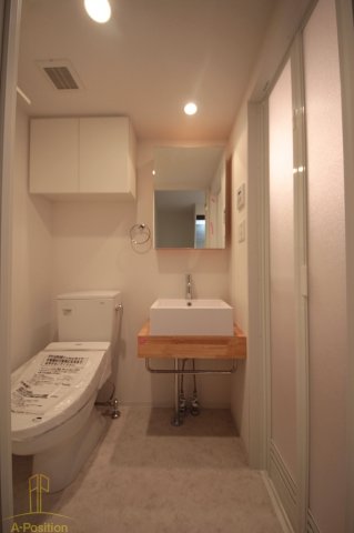 洗面設備　セレニテ本町ルフレ