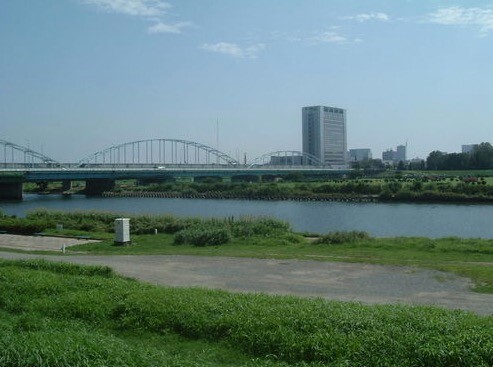 公園　多摩川大橋緑地（公園）まで2453m