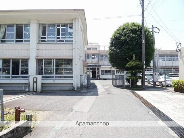 小学校　鹿児島市立春山小学校（小学校）まで1188m