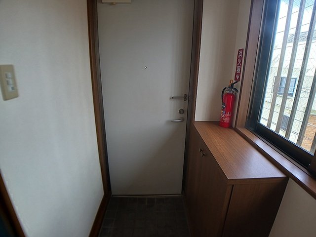 玄関　落ち着いた玄関です
