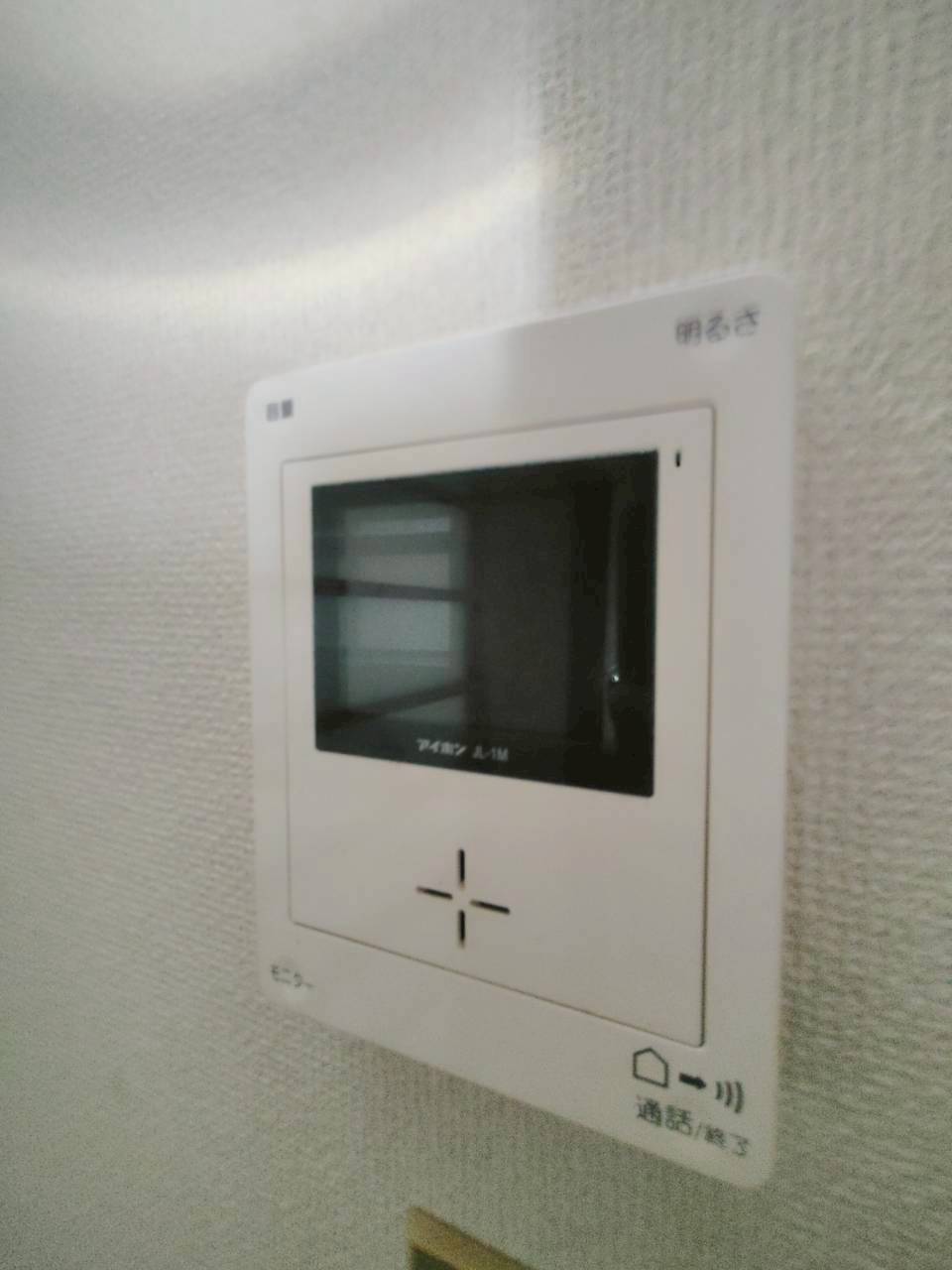 セキュリティ　顔を見てから出られます☆