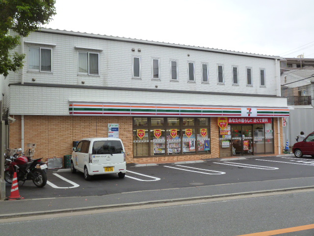 コンビニ　セブンイレブン川崎古川町店（コンビニ）まで196m