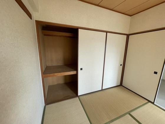 収納　※別部屋のお写真になります。