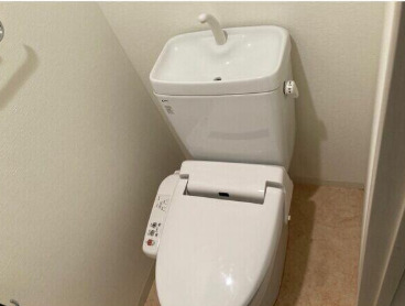 トイレ　ゆったりとした空間のトイレです