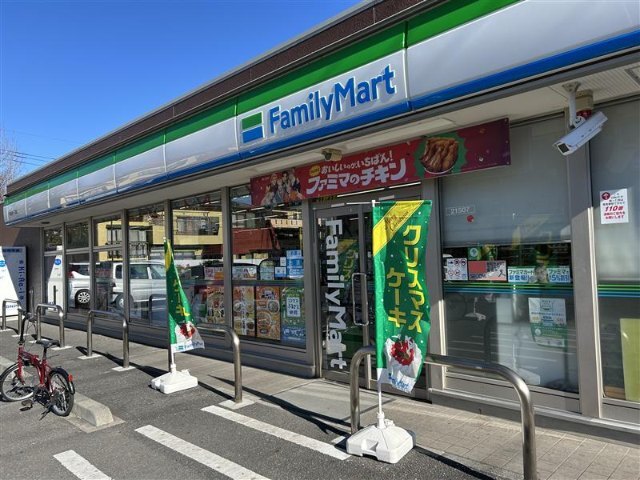 コンビニ　ファミリーマート千間台西一丁目店（コンビニ）まで193m