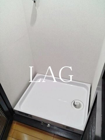 その他設備　室内洗濯機置き場になります。